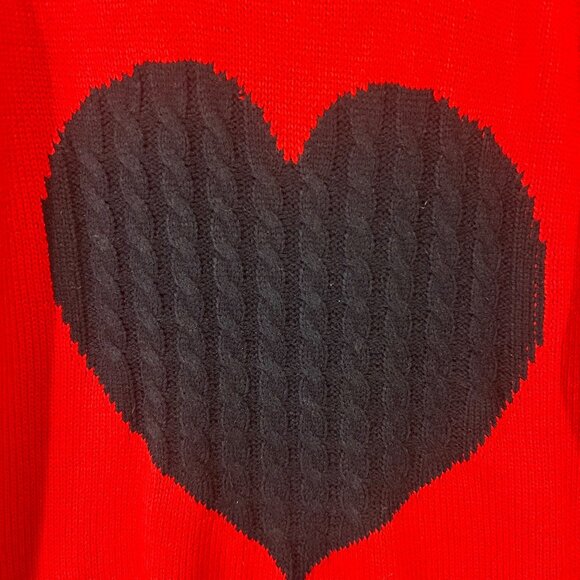 Women's Size XL Heart Sweater with Side Slits GUC - Picture 3 of 10